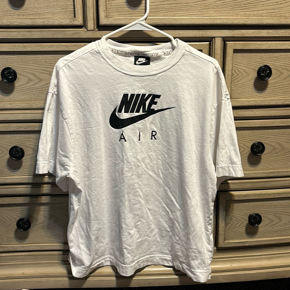 nike oversized tee